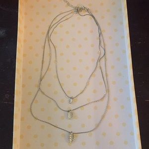 3 leaf silver necklace